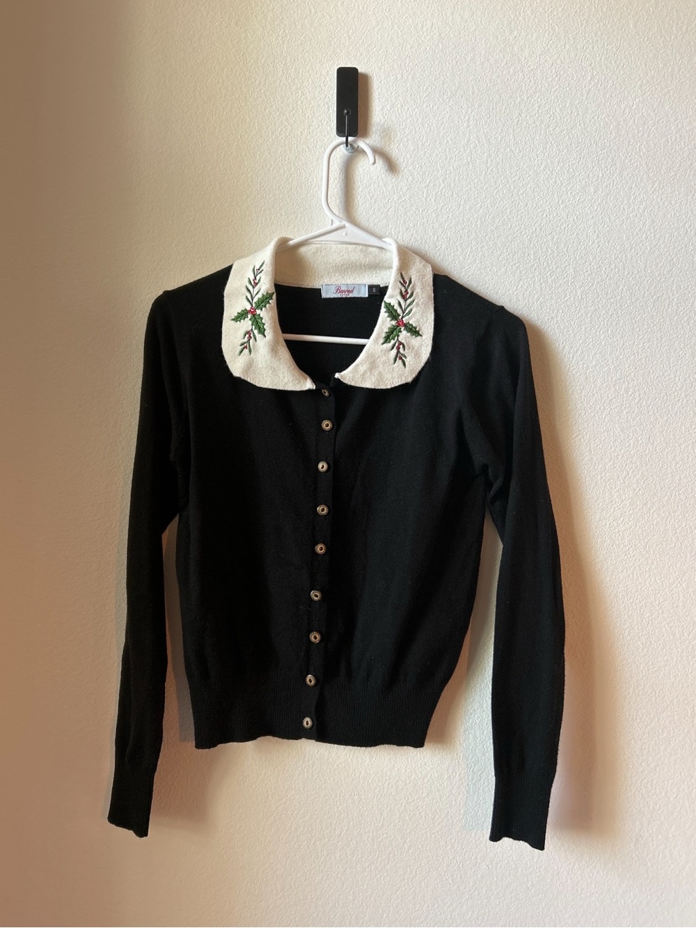 Banned Retro "Happy Holly" Cardigan